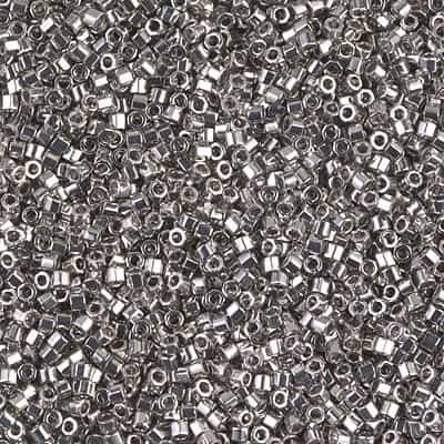 [ DS ] Miyuki Delica Seed Beads 1g DBH0038 HEX 24 Kt Dk White Gold