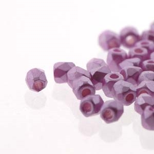 FP2-25012 - Firepolish 2mm : Pastel Lilac - 25 pieces