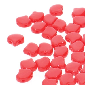 Ginko : GNK8793200 - Opaque Red - 25 Beads