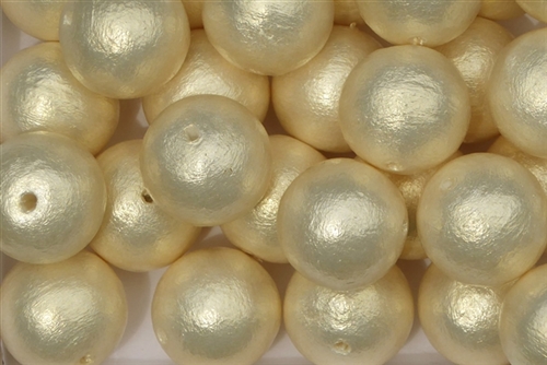 J672-14 - 14mm Rich Cream Cotton Pearl Bead - 1 Pearl