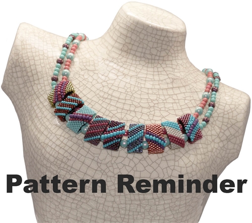 CarrierDuo Netted Pearl Necklace Pattern Reminder