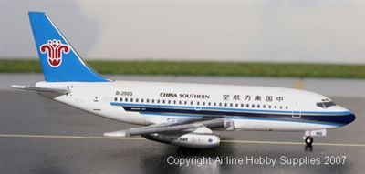 1:400 Boeing 737-200, China Southern