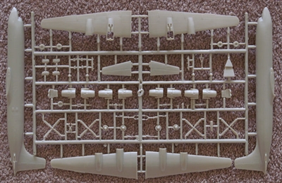 1:144 Douglas DC-7C kit, No Decal