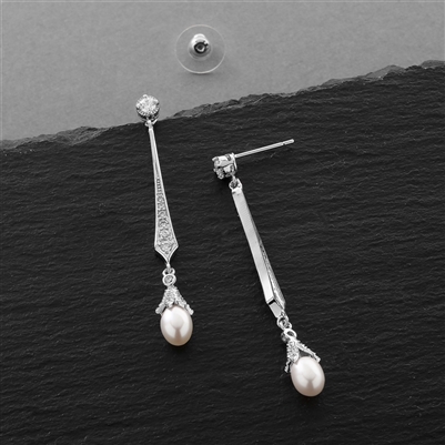 Vintage Style Pearl Drop