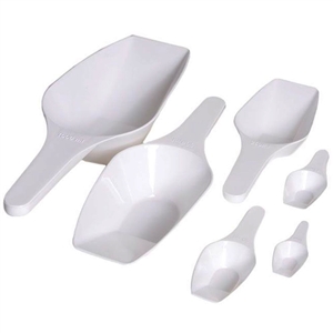<center>Plastic Scoops</center>