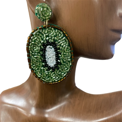 13-4136 GREEN KIWI SEED BEAD EARRINGS