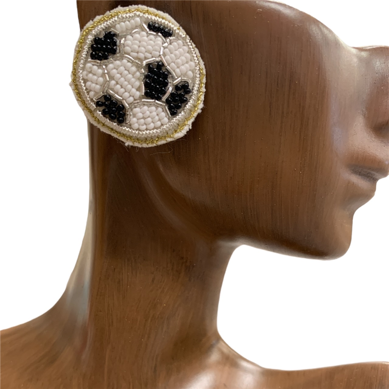 13-4153 SOCCER  SEED BEAD EARRINGS