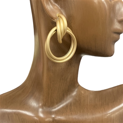 13-4296  INTERLINKED CIRCLES HOOP EARRINGS