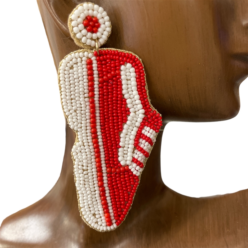 13-4952RD RED SHOES SEED BEAD EARRINGS