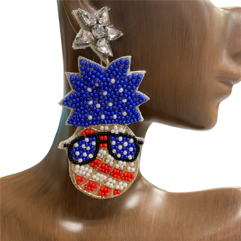 13-5331 PINEAPPLE AMERICAN  FLAG SEED BEAD EARRINGS