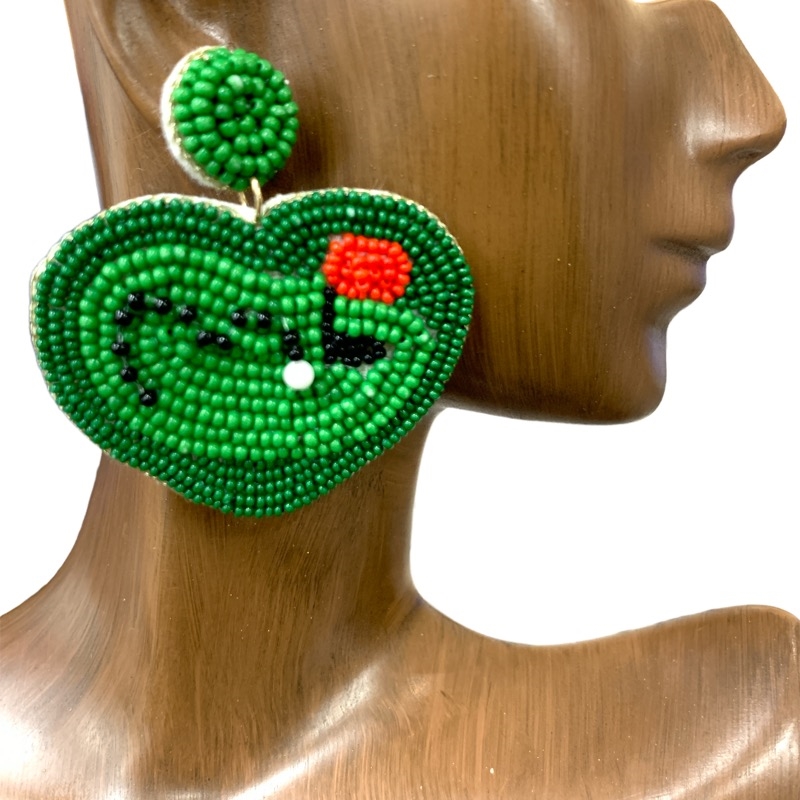 13-5839   ST. PATRICK`S  SEED BEAD EARRINGS