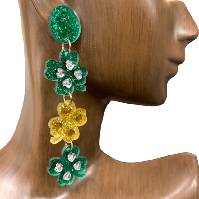 13-5948 FOUR LEAF ACRYLIC EARRINGS