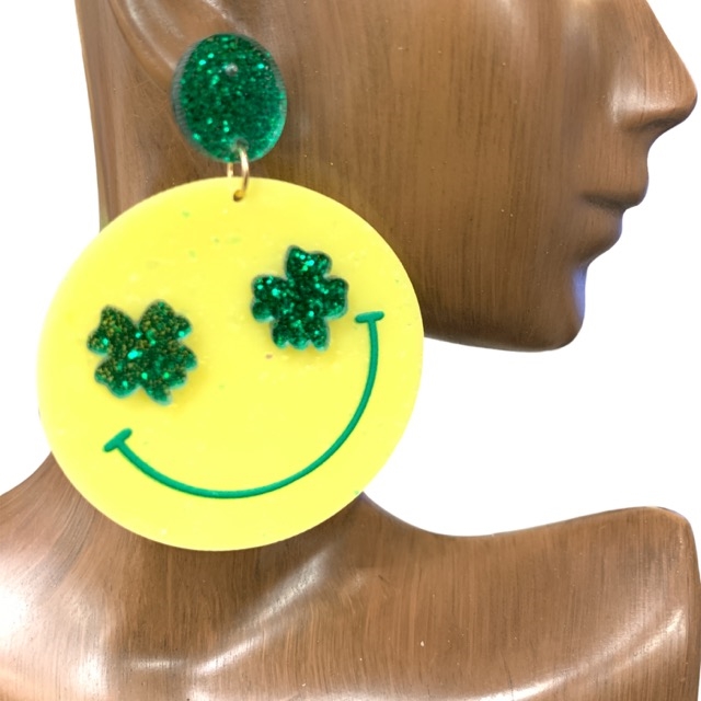 13-5949  ST. PATRICK`S HAPPY FACE  ACRYLIC EARRINGS