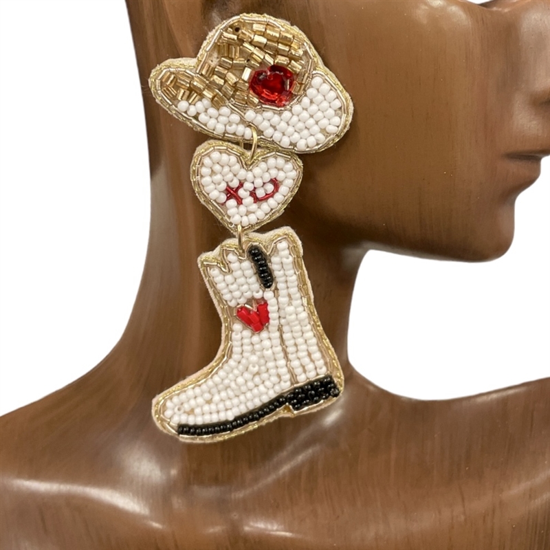 13-5981  RED WHITE BOOTS SEED BEAD EARRINGS