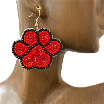 13-6372 RED & BLACK PUPPY PAW SEED BEAD EARRINGS