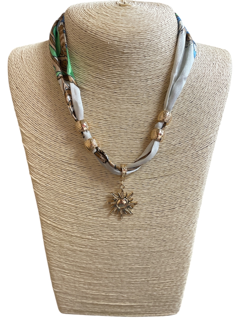 15-2133 GOLD SUN  & GREEN CREAM  SCARF  NECKLACE