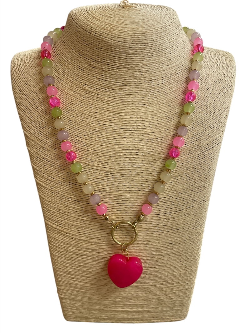 15-2208   ACRYLIC PINK HEART SHORT NECKLACE