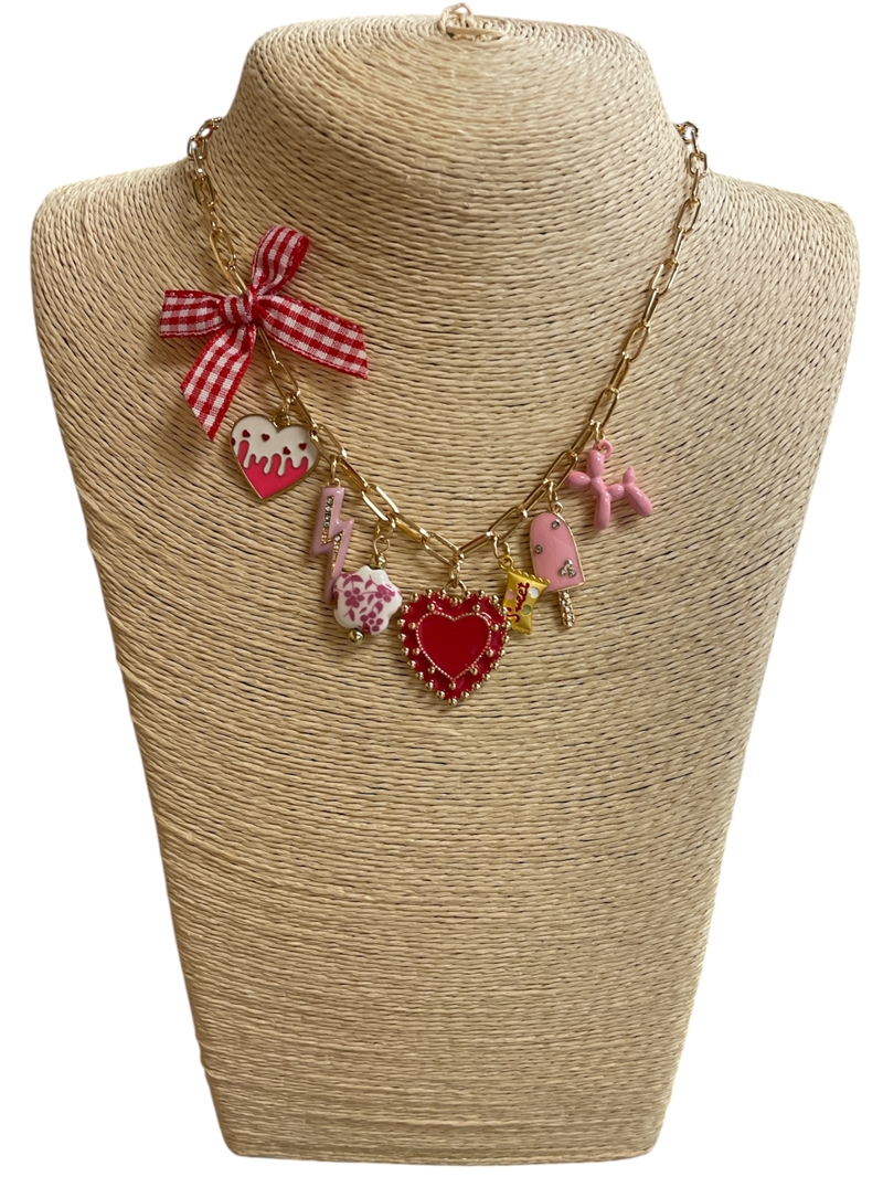 15-2215  RED  HEART PINK  CHARMS SHORT NECKLACE