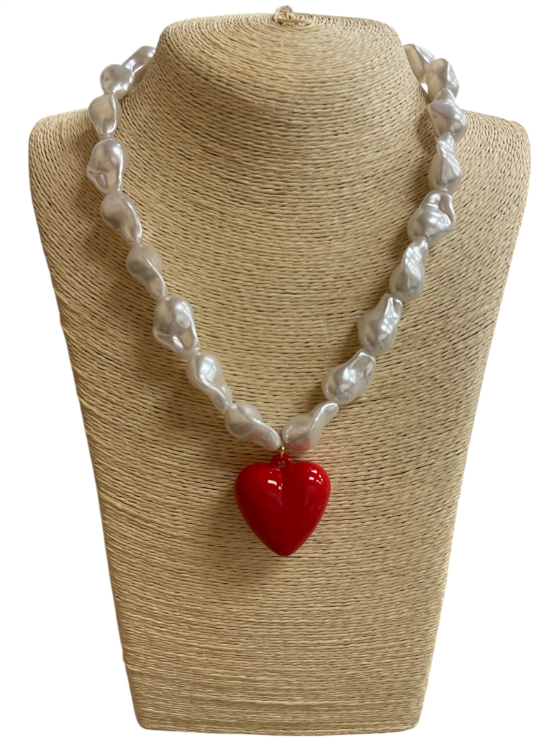 15-2286   PEARL RED  HEART SHORT NECKLACE