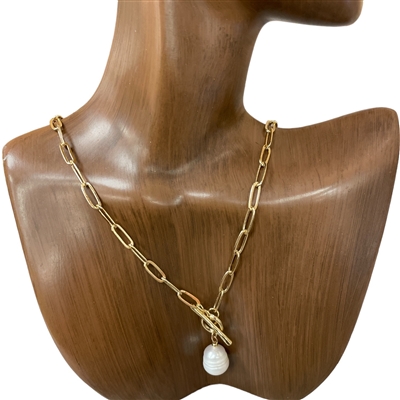17638  FRESH WATER PEARL SHORT NECKLACE