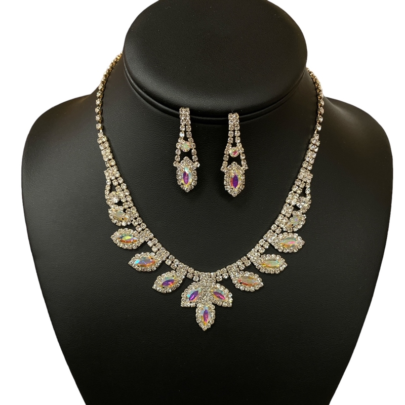 18194 SMALL RHINESTONE OVAL SET NECKLACE