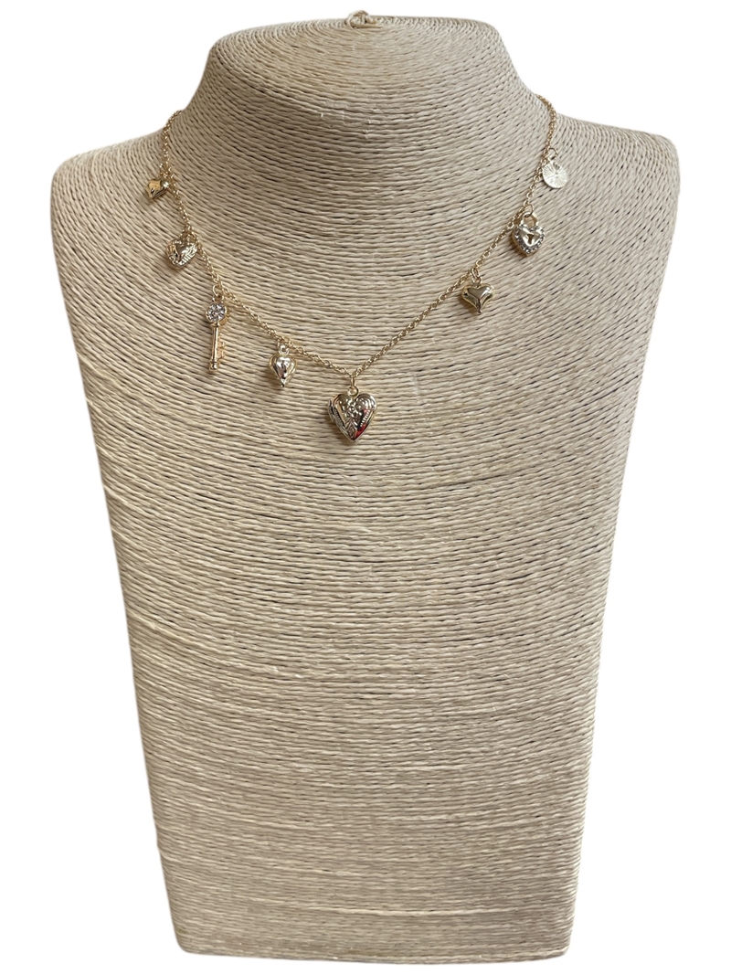 18632 THIN HEART CHARMS GOLD NECKLACE