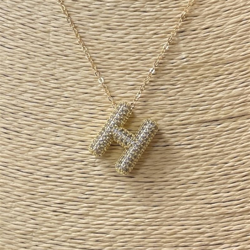 18633 ''H'' INITIAL PENDANT CUBIC ZIRCONIA SHORT GOLD NECKLACE