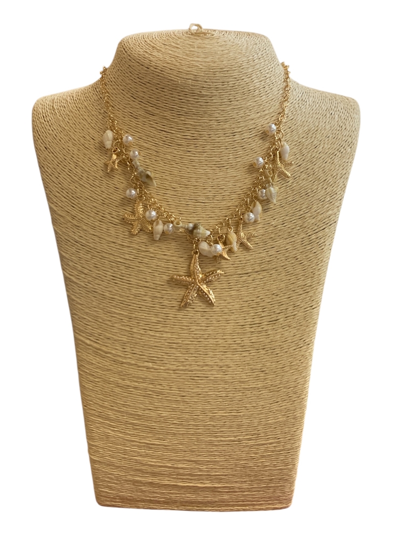 19074 STARFISH & SEASHELLS PEARL CHARM NECKLACE