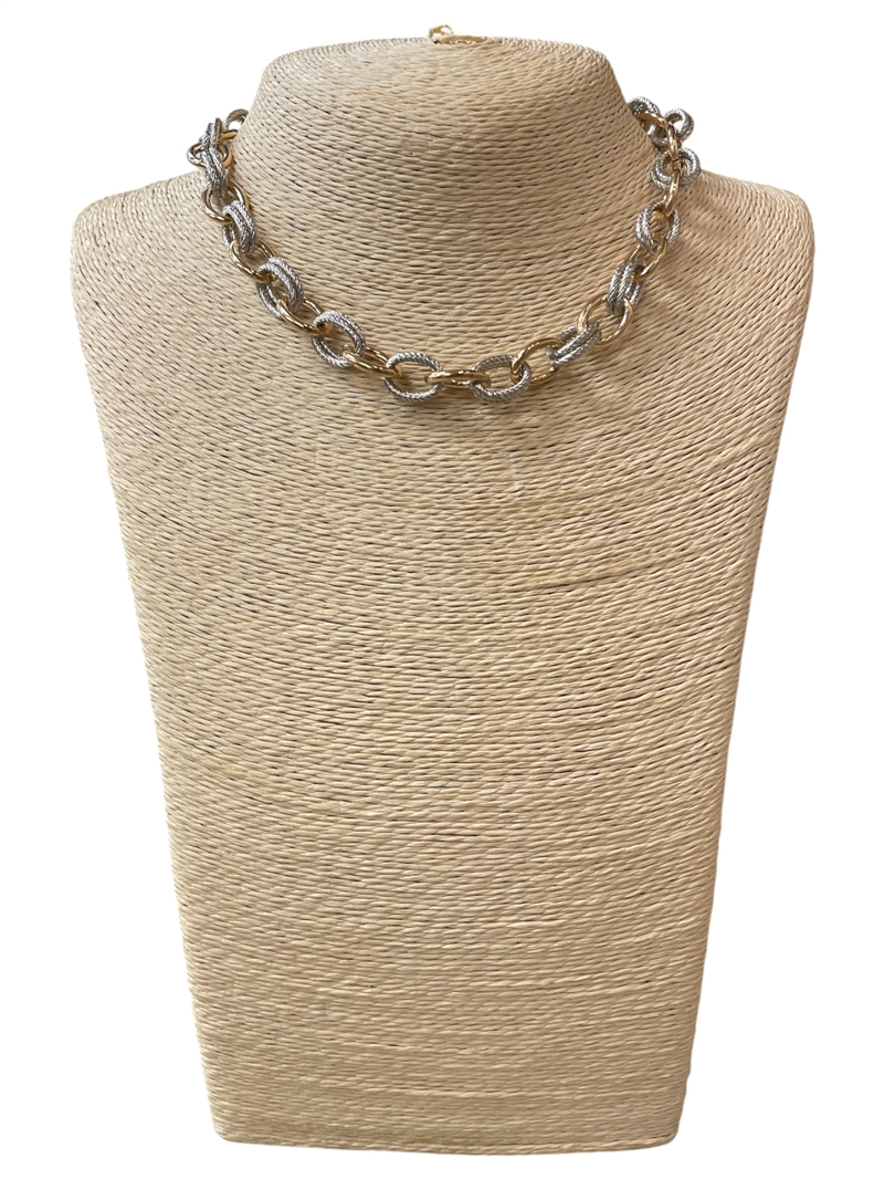 19093 TWO TONED SMALL CHAIN NECKLACE