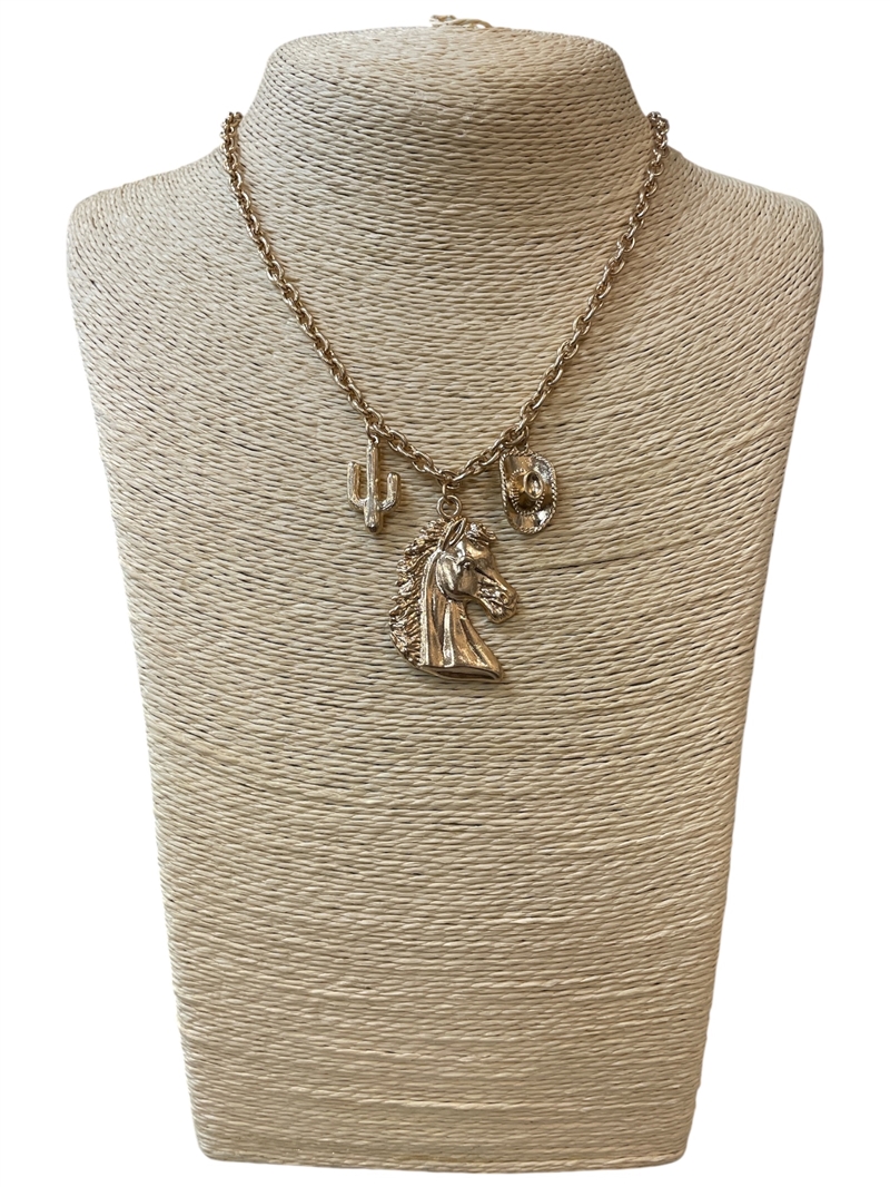 1NDN2262 MULTI CHARM HORSE HEAD MATTE NECKLACE