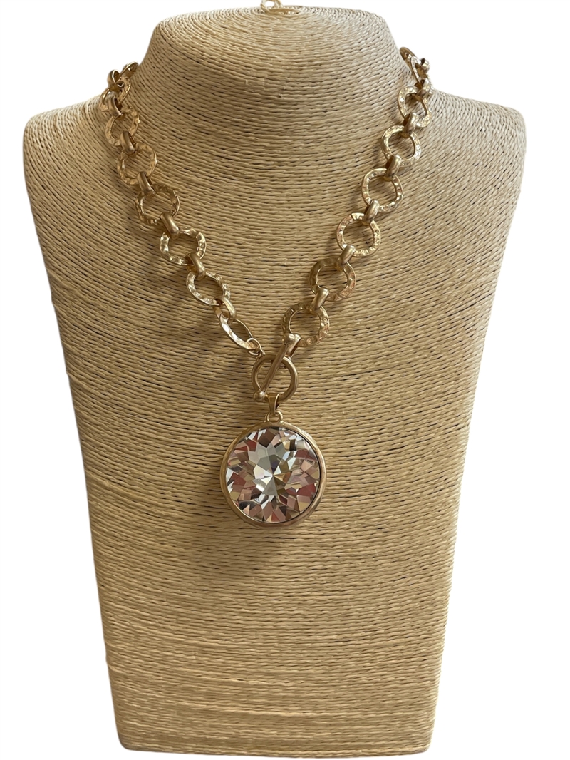 1NLN2157C MATTE GOLD LARGE CLEAR PENDANT STONE TOGGLE NECKLACE