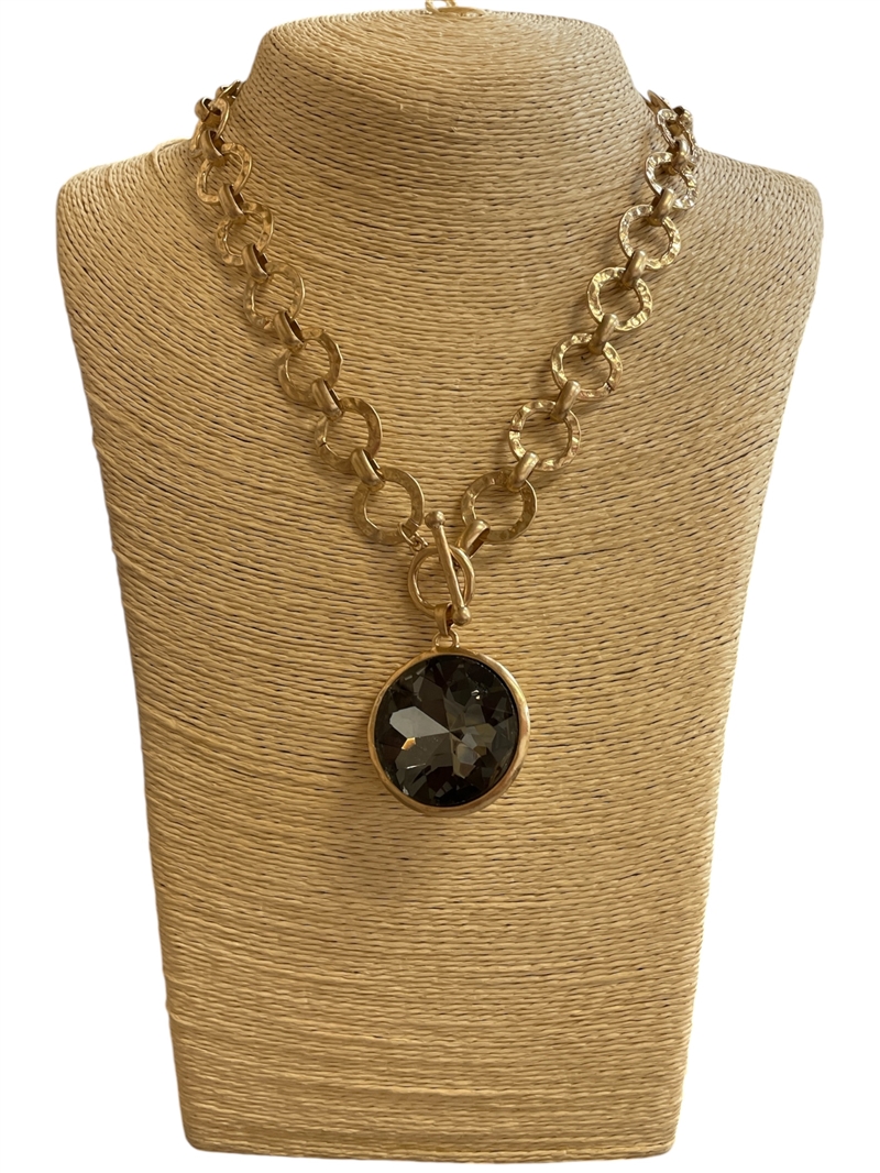 1NLN2157G MATTE GOLD LARGE GRAY PENDANT STONE TOGGLE NECKLACE