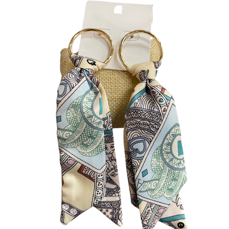 1NUE1124 GOLD IVORY MULTI LONG FABRIC EARRINGS
