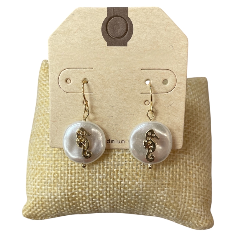 26755 SMALL ROUND PEARL GOLD SEA HORSE POST EARRING