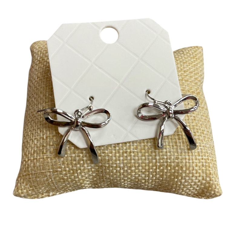 28030 SMALL BOW EARRINGS