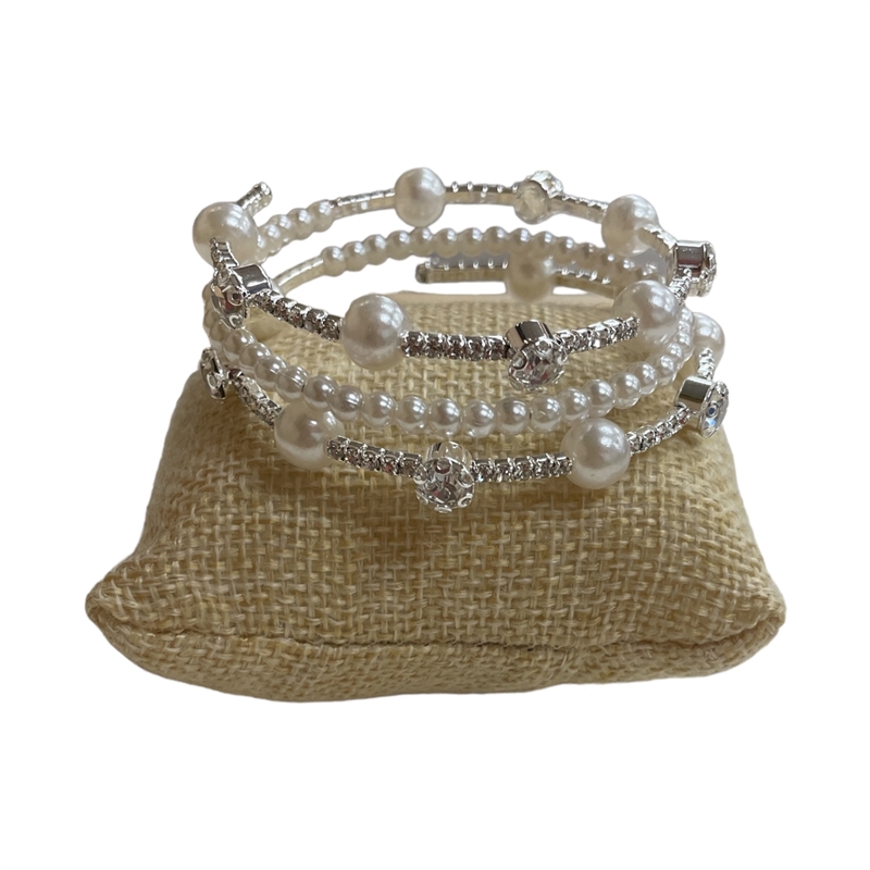 370PM  PEARL MEMORY WIRE BRACELET