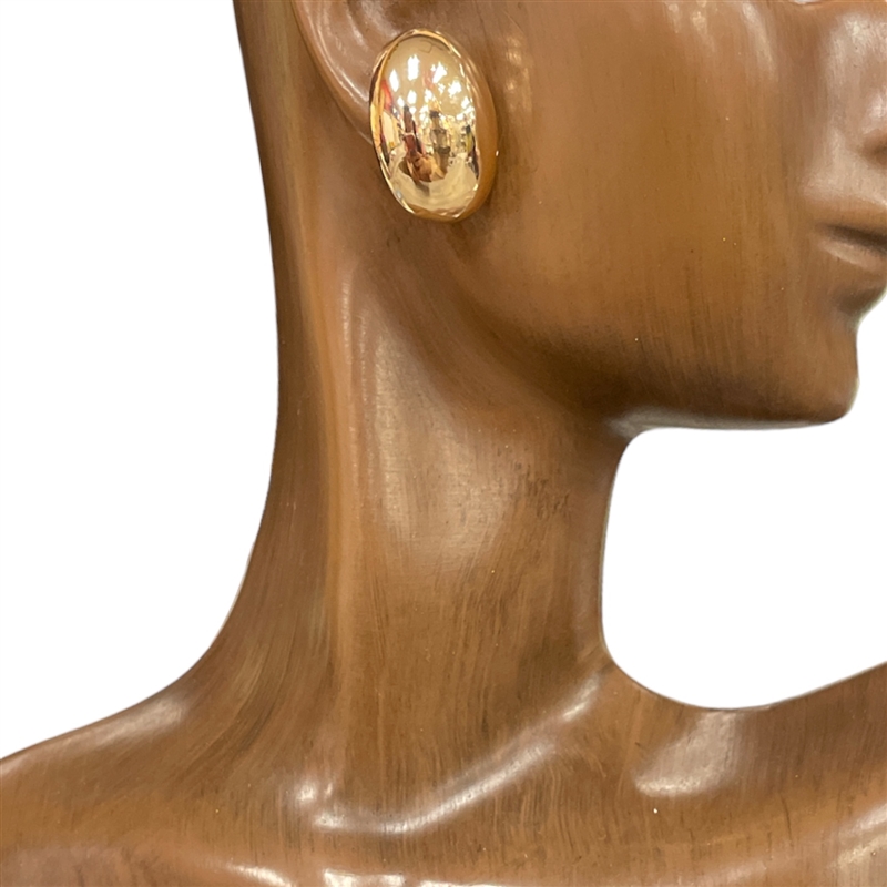 AE3140 MEDIUM STUD EARRINGS