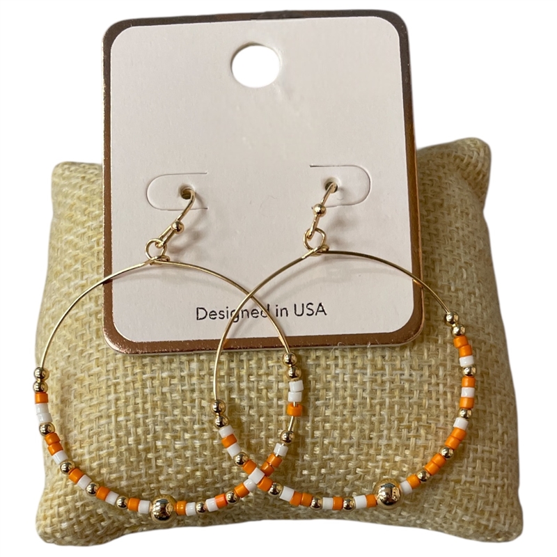 AE4758OW  GOLD ORANGE WHITE BEADED ROUND EARRINGS