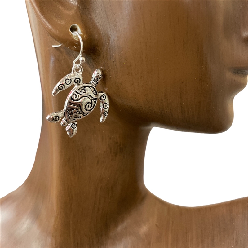 AE5323  SILVER ANTIQUE TURTLE EARRINGS