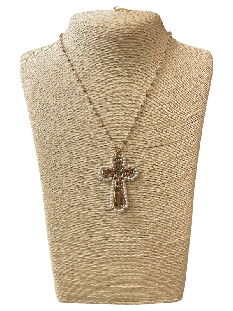 AN6274 PEARLS & HAMMERED CROSS