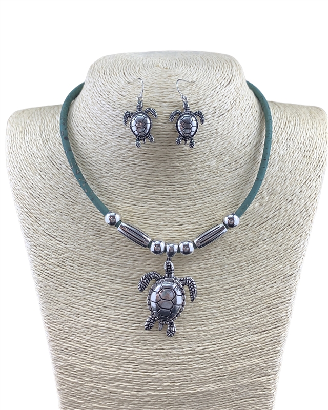 AS6911 GREEN SILVER ANTIQUE TURTLE SHORT NECKLACE SET