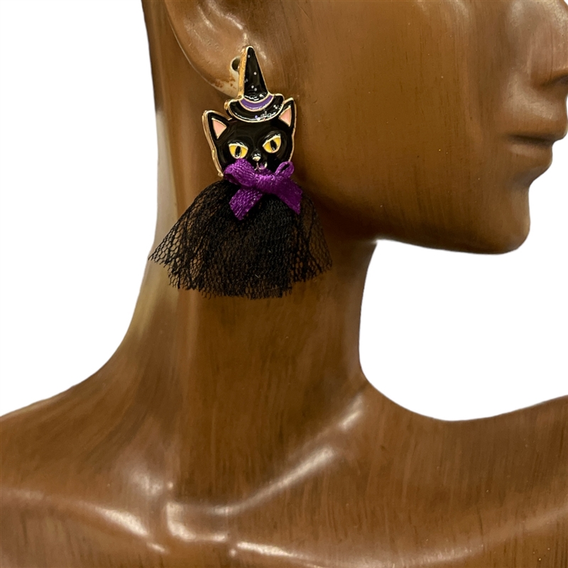 C3E2052 BLACK CAT EARRINGS