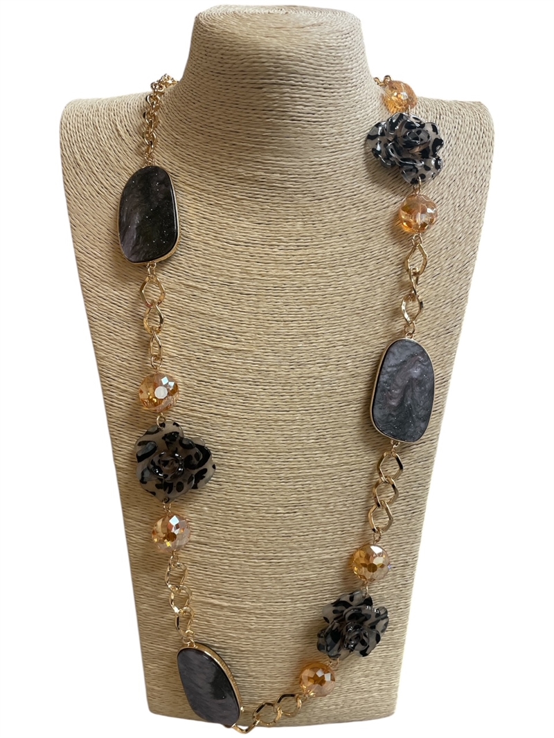 C51B  LEOPARD GRAY ROSES  ACRYLIC NECKLACE