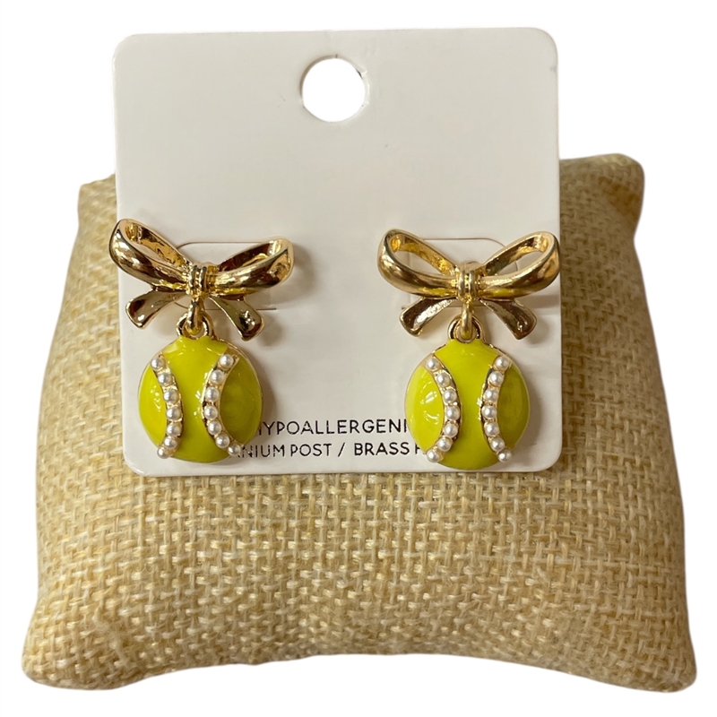 C5E2241 GOLD BOW TENNIS POST EARRINGS