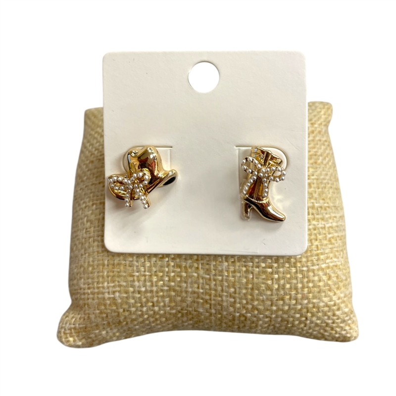 C6E2086 GOLD COWGIRL STUD EARRINGS