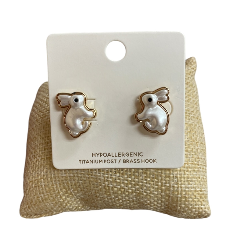C6E2202  WHITE GOLD BUNNY EARRINGS