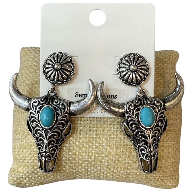 C6W2115 SILVER TURQUOISE STONE BULL HEAD POST EARRINGS