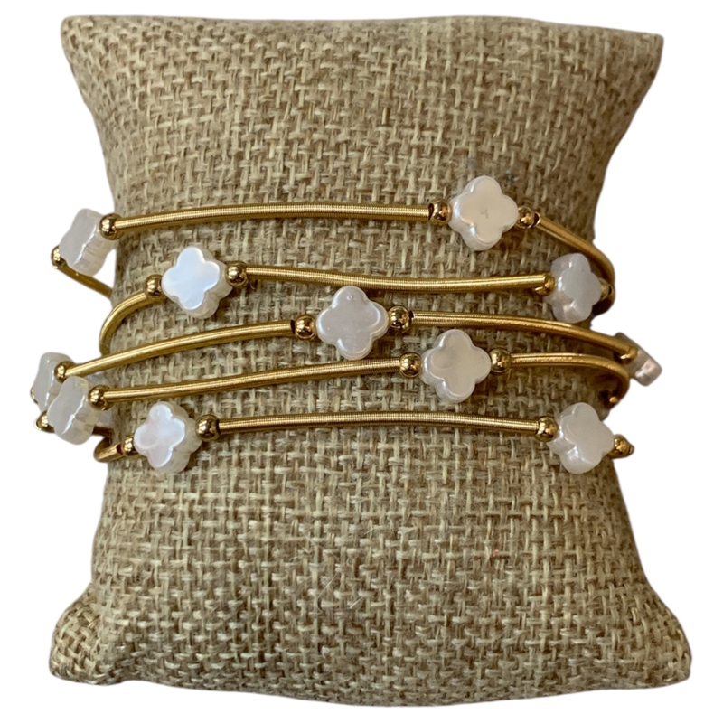 CB2278 PEARL CLOVER & GOLD BEADED BRACELET SET