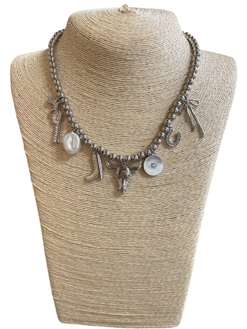 CBA8  SILVER COWGIRL CHARMS BEADED SHORT NECKLACE