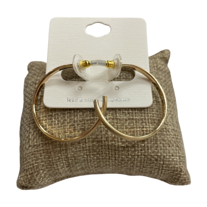 CE1029 SMALL SUEDE SEMI HOOP EARRINGS